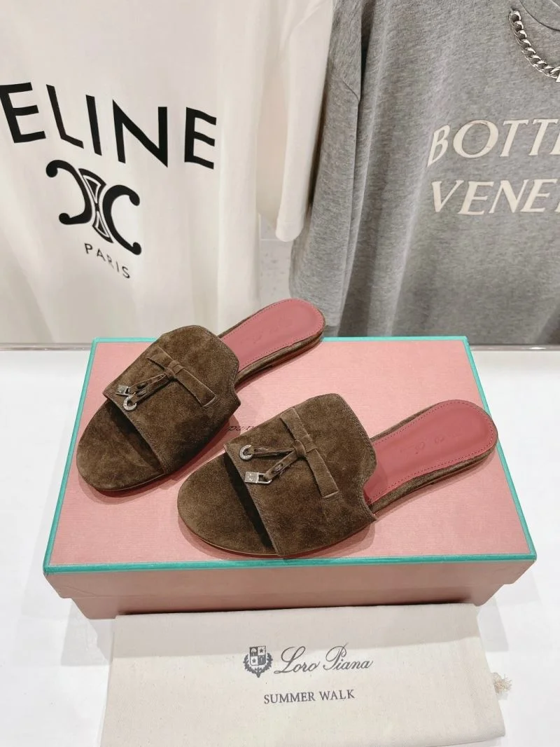 Loro Piana Sandals Breathable 12102