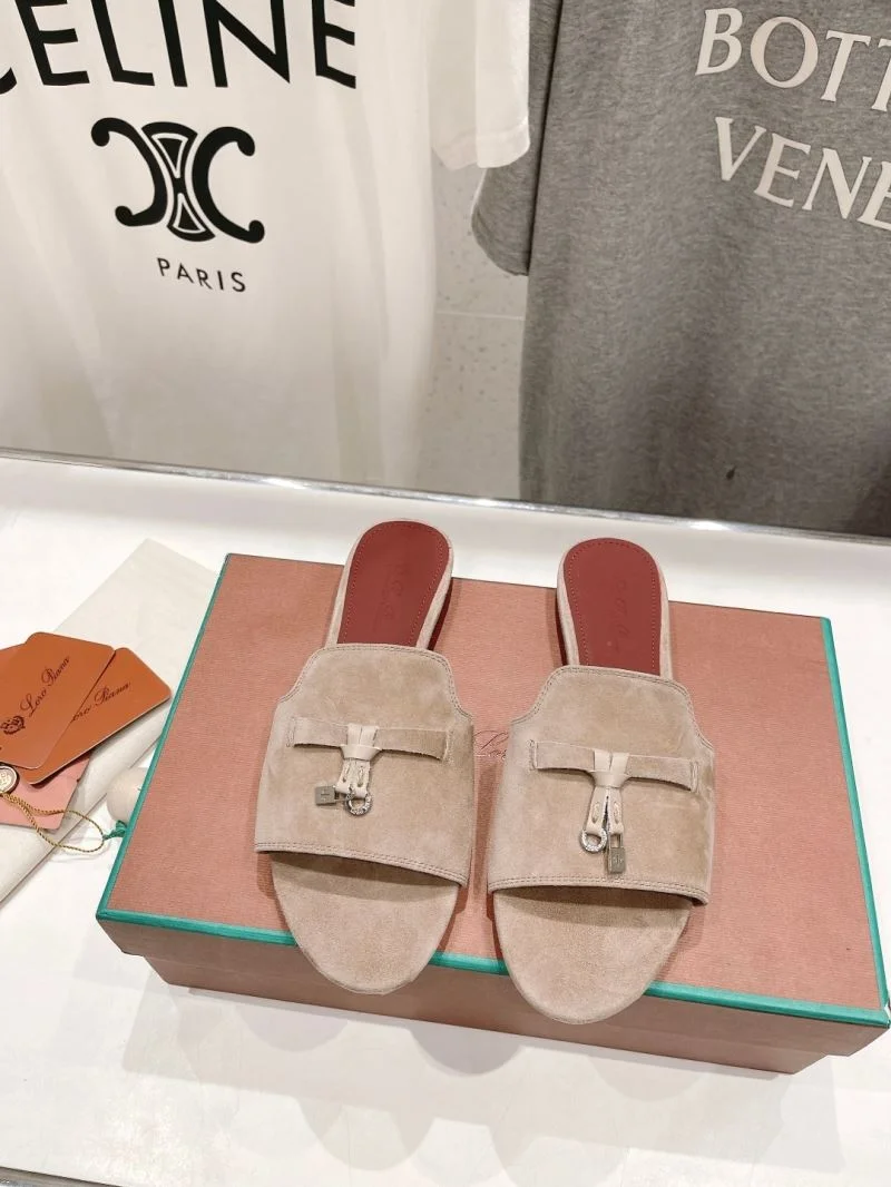 Lightweight Loro Piana Sandals 12104