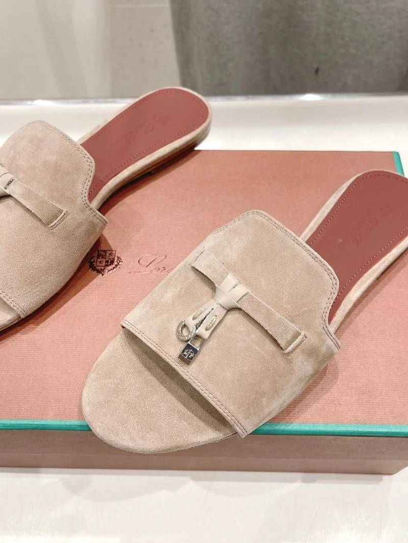 Lightweight Loro Piana Sandals 12104