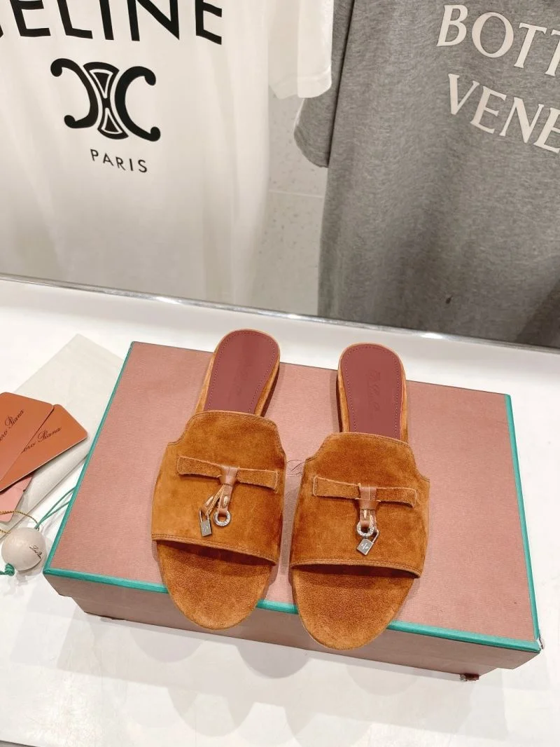 Loro Piana Sandals Elegant 12088