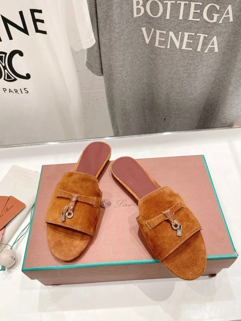 Loro Piana Sandals Elegant 12088