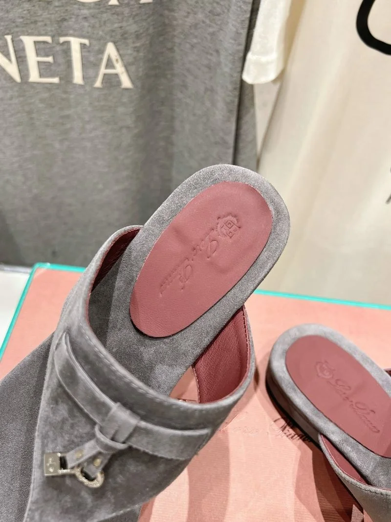 Fashionable Loro Piana Sandals 12087