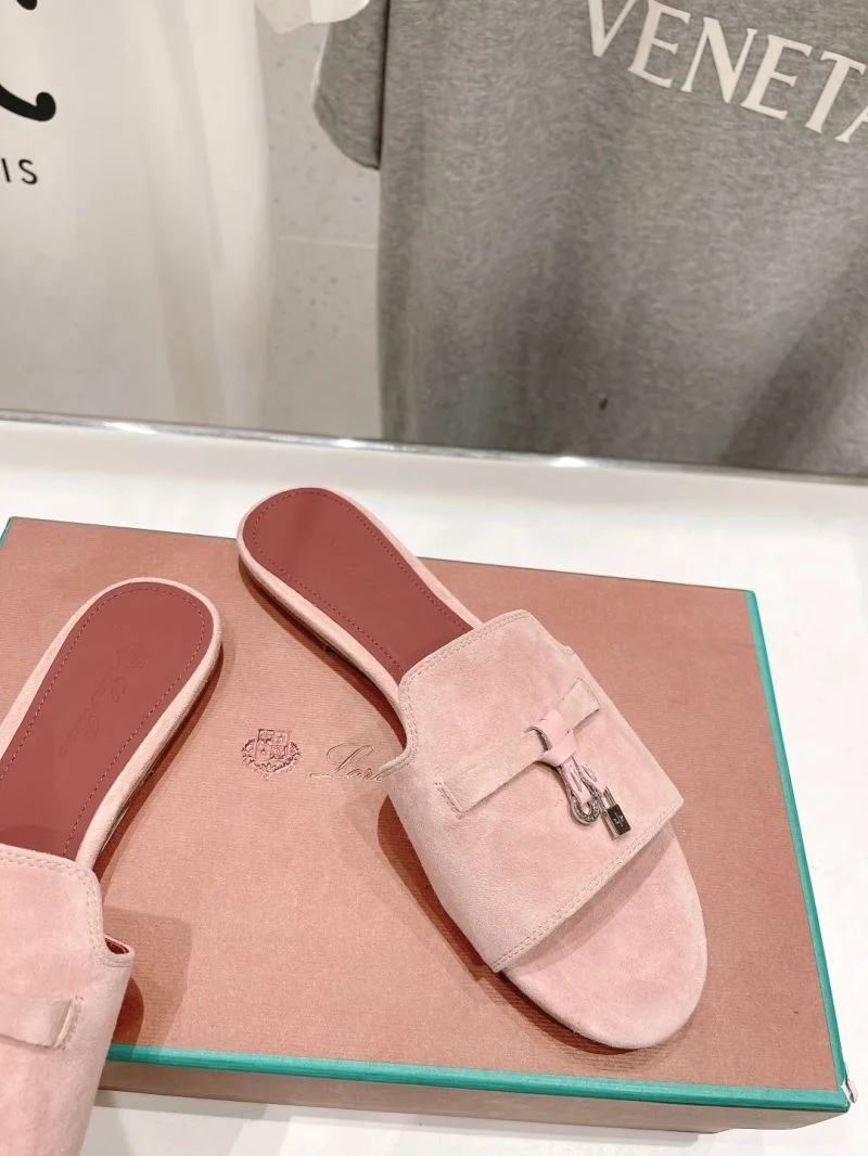 Minimalist Loro Piana Sandals 12106