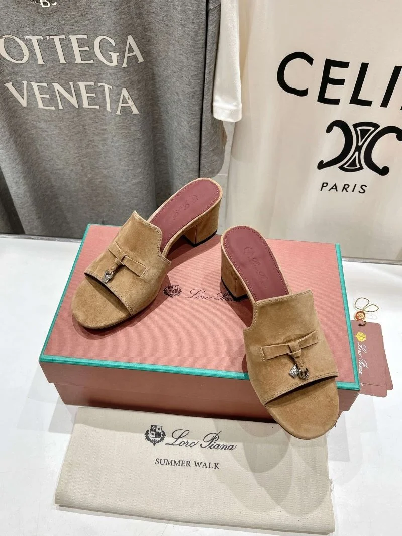 RelaxedFit Loro Piana Sandals 12077