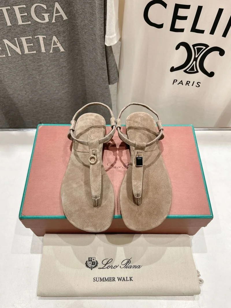 Loro Piana Sandals Elegant 12069