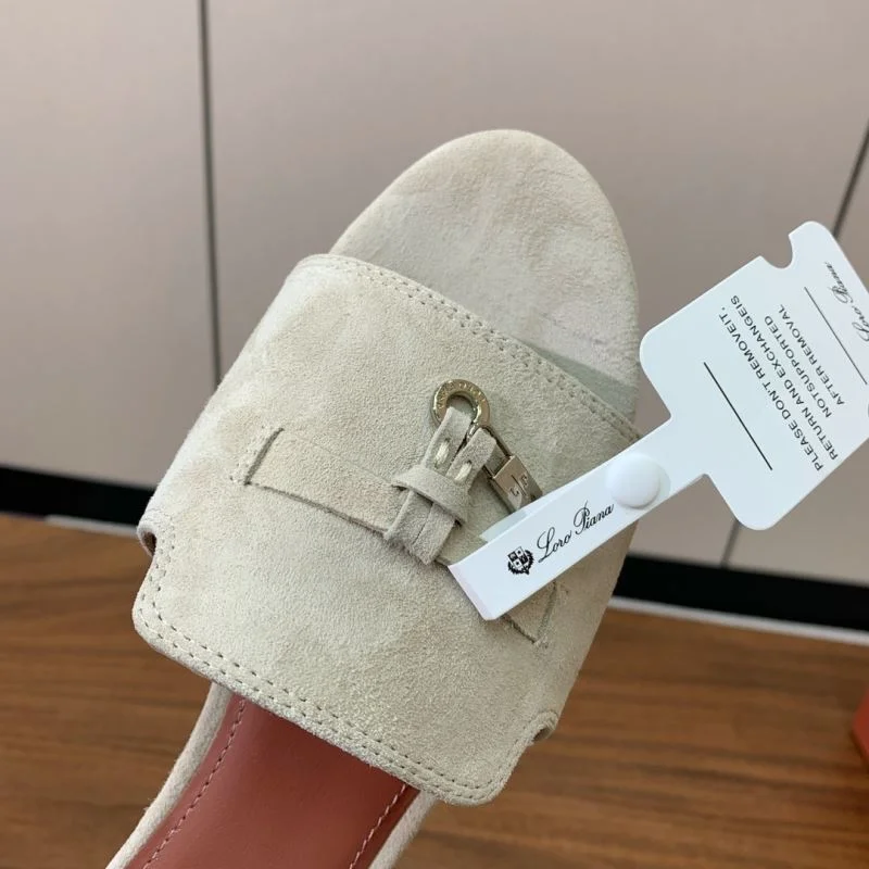 Loro Piana Sandals Unisex 12041