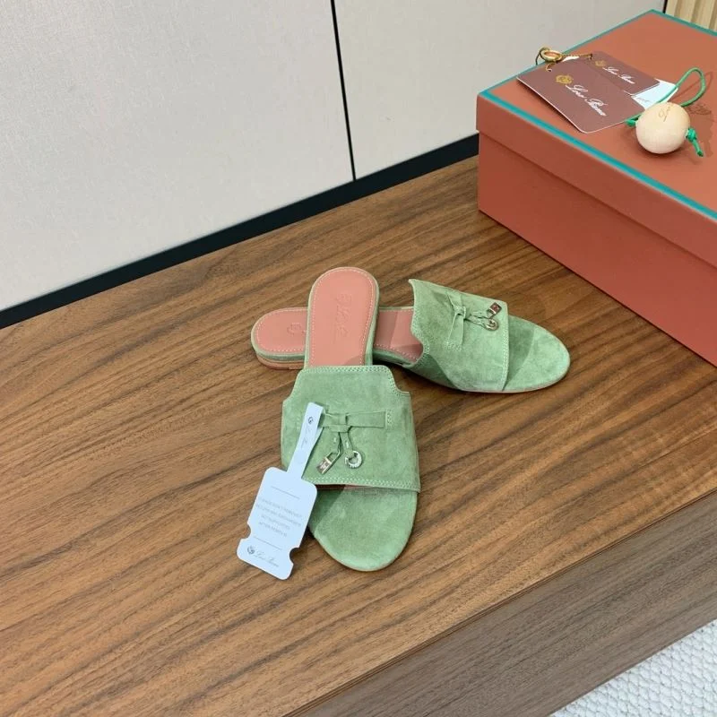 Supportive Loro Piana Sandals 12038