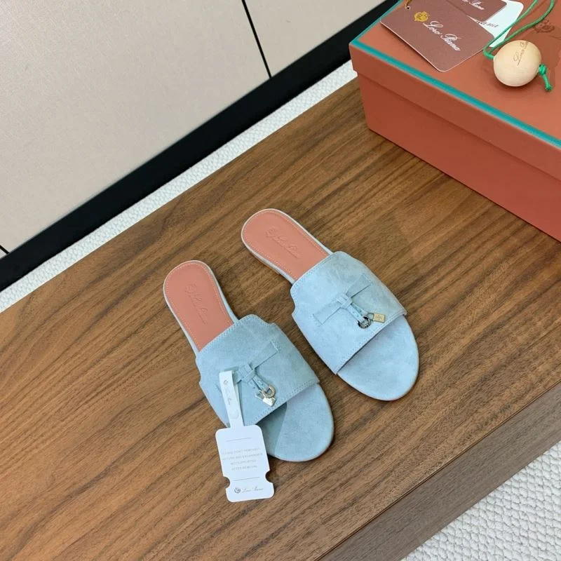 Loro Piana Sandals Vibrant 12031