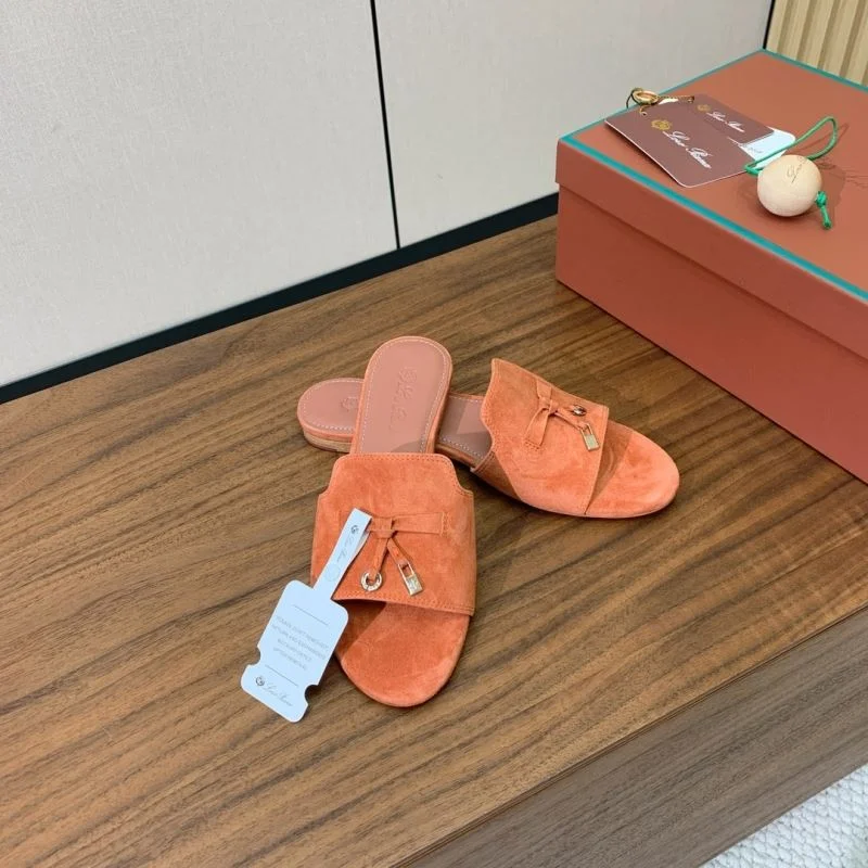 Loro Piana Sandals Chic 12030