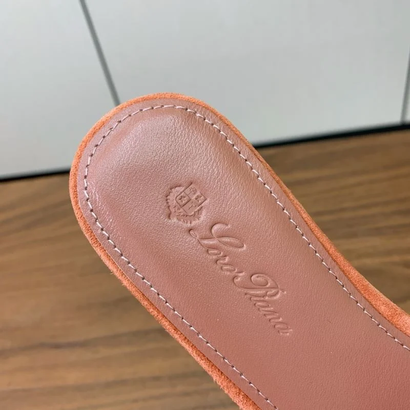 Loro Piana Sandals Chic 12030