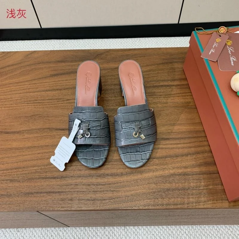 Trendy Loro Piana Sandals 12013
