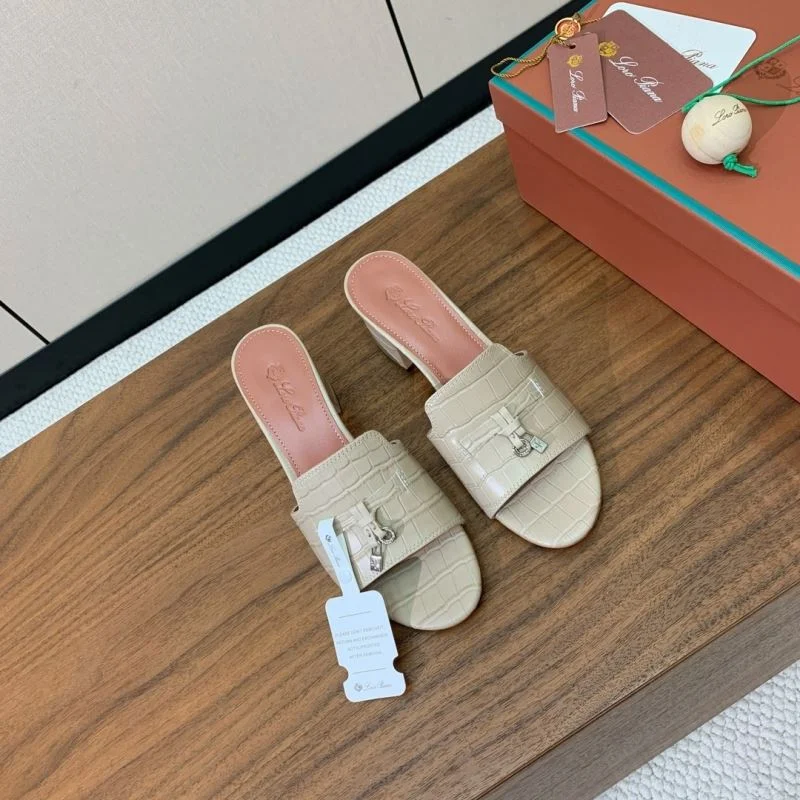 Loro Piana Sandals Supportive 12017