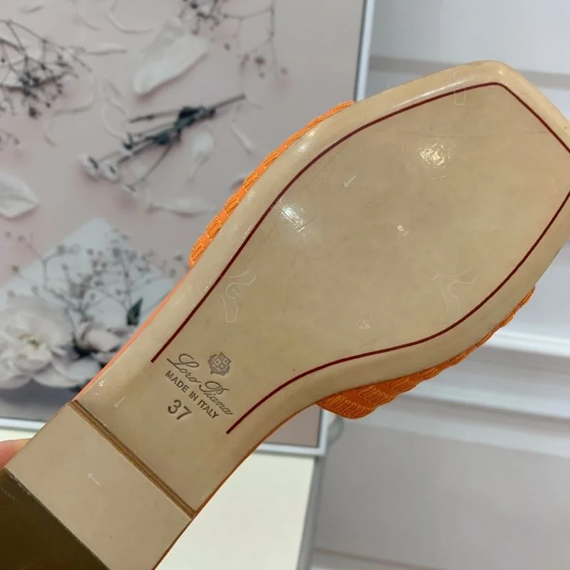 Loro Piana Sandals Durable 12008