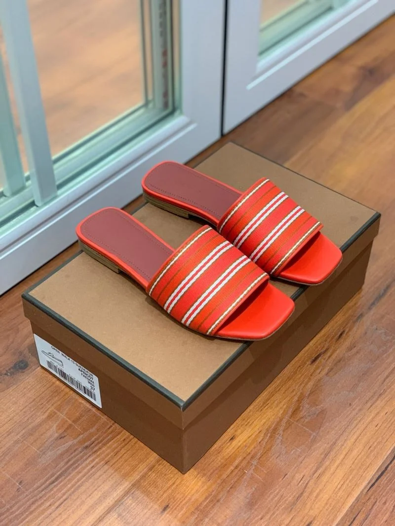 SunProtective Loro Piana Sandals 12027