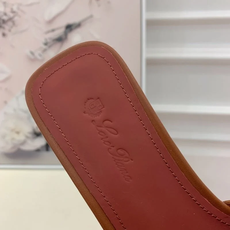 Loro Piana Sandals Youthful 12076