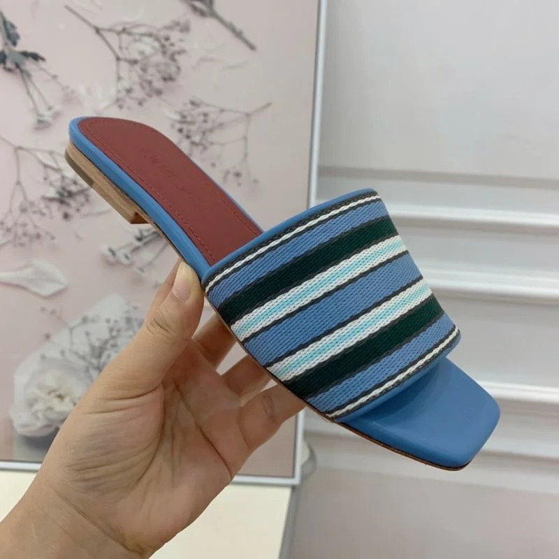 Efficient Loro Piana Sandals 12004