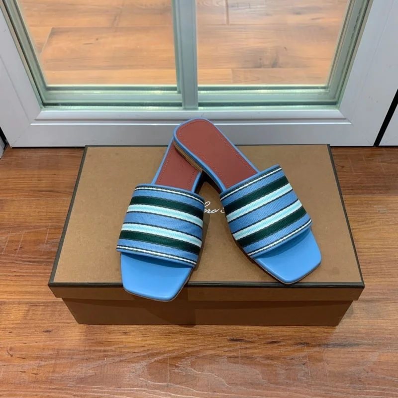 Efficient Loro Piana Sandals 12004