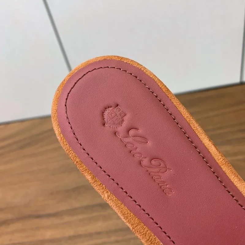 Cozy Loro Piana Sandals 12003