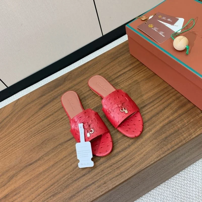 Trendy Loro Piana Sandals 11971