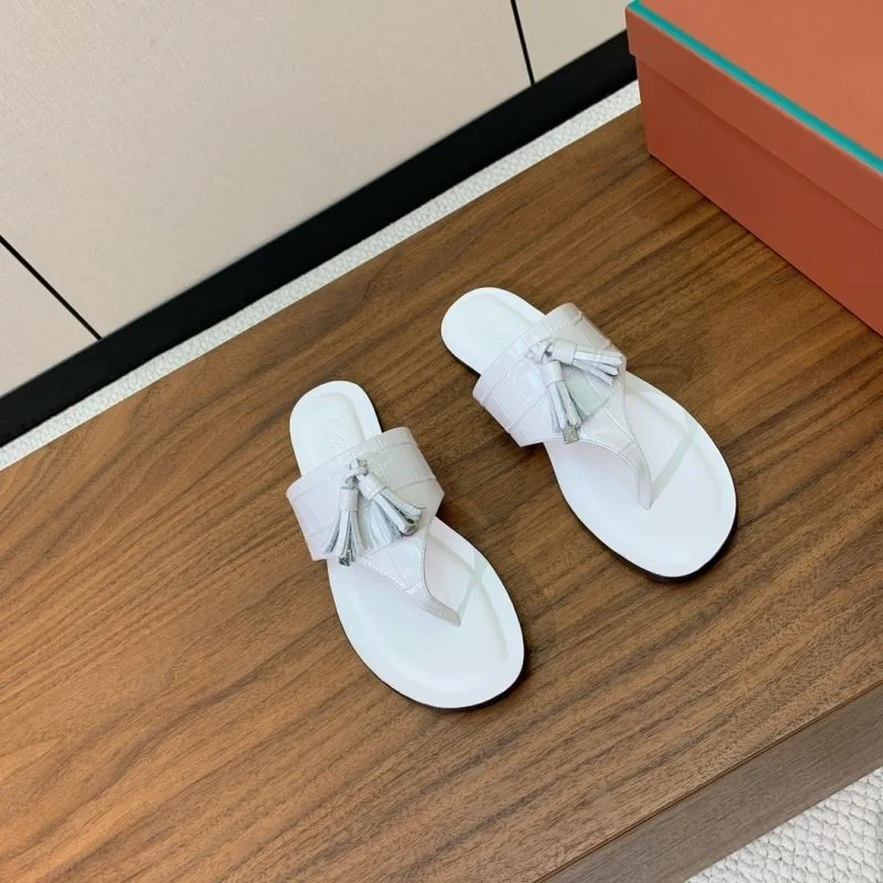 UrbanChic Loro Piana Sandals 11961