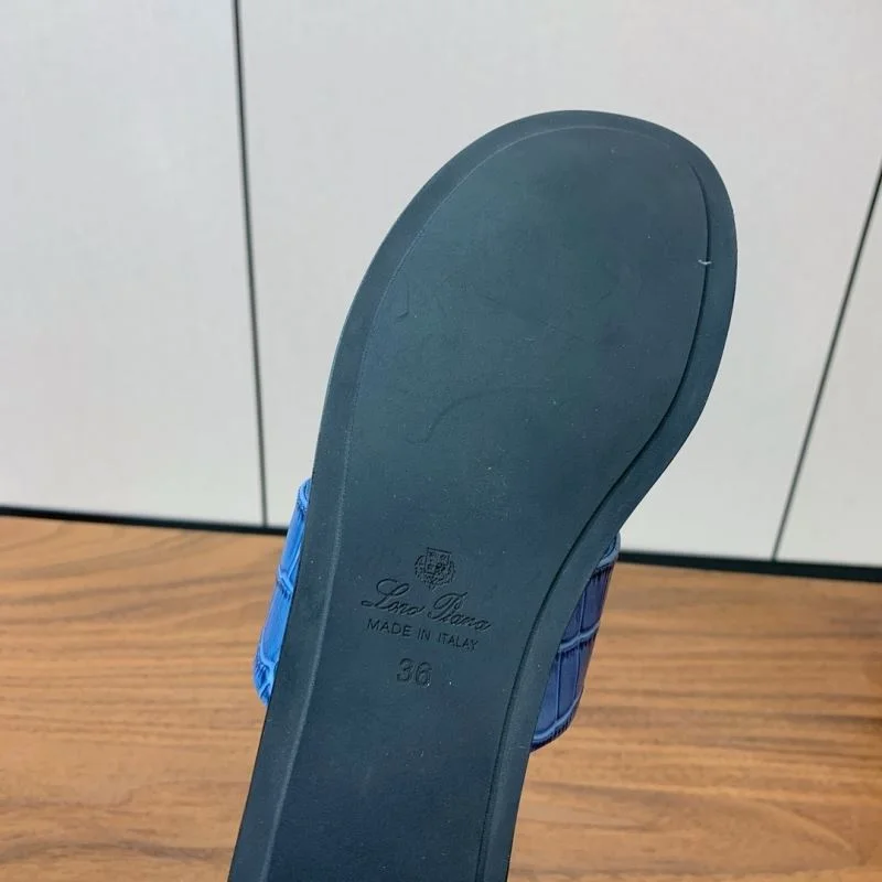 Loro Piana Sandals Flexible 11954