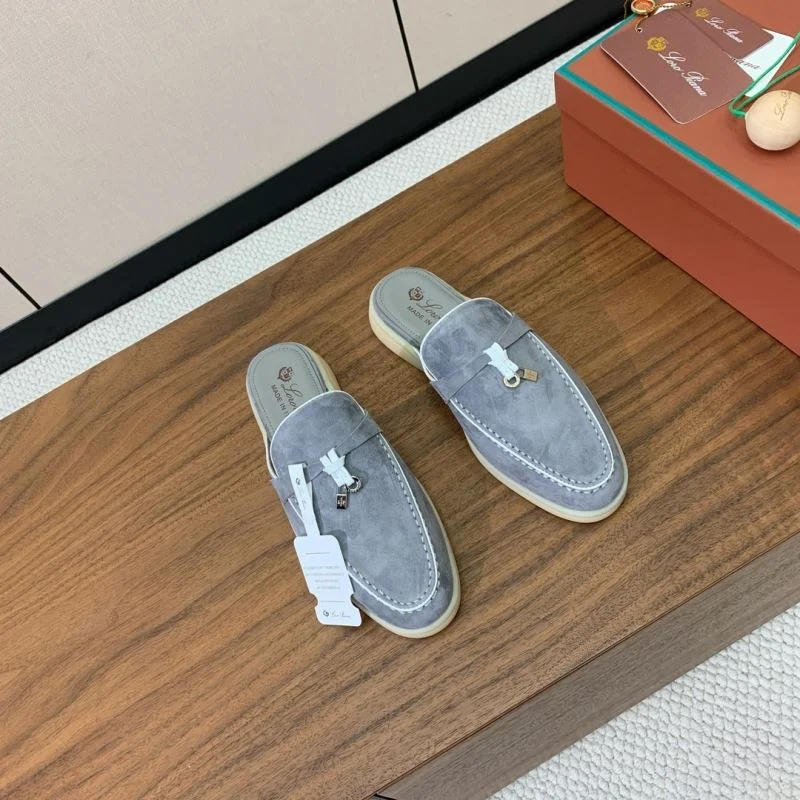 Loro Piana Sandals Versatile 11939