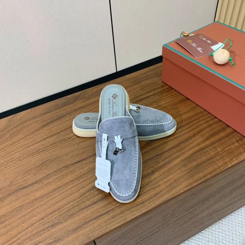 Loro Piana Sandals Versatile 11939