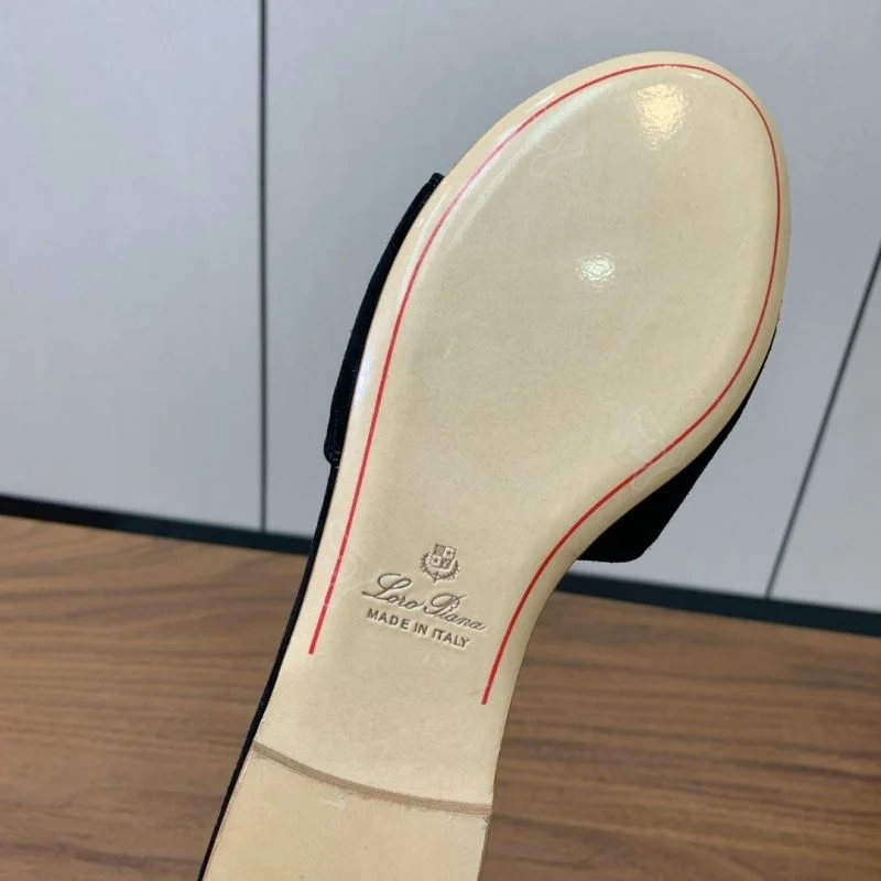 Refined Loro Piana Sandals 11945