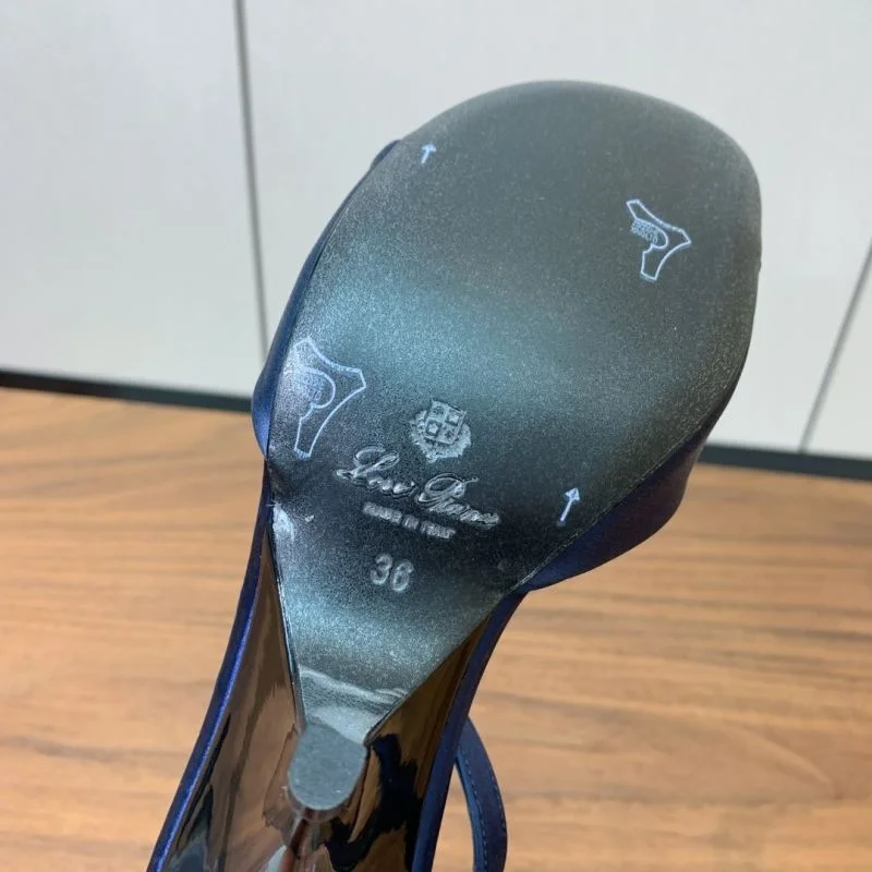 Bold Loro Piana Sandals 11925