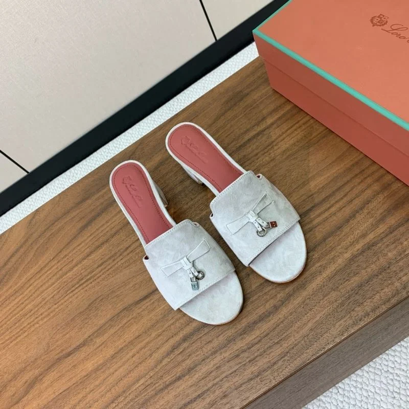 WrinkleFree Loro Piana Sandals 11904