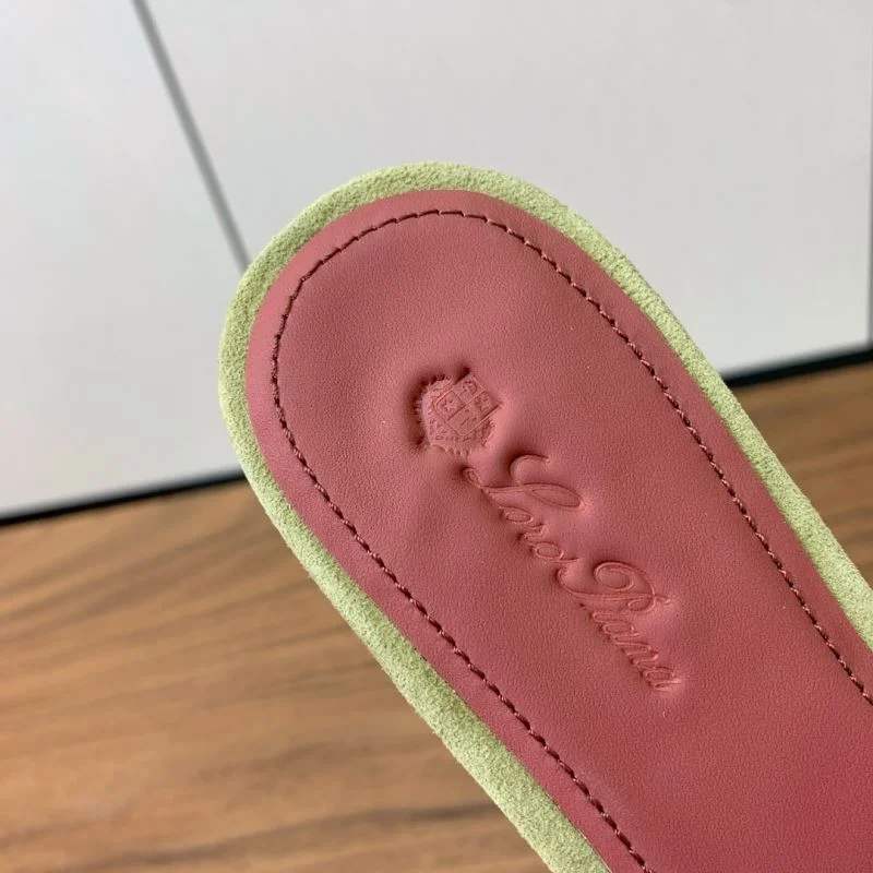Sporty Loro Piana Sandals 11890