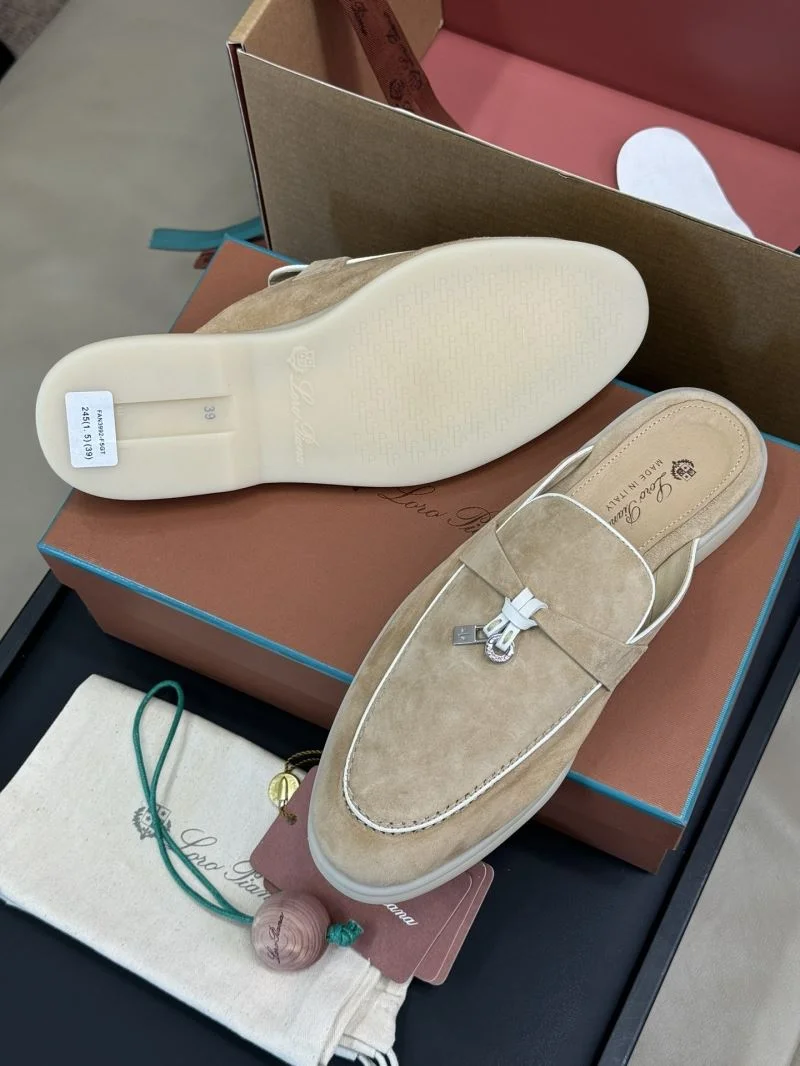 Loro Piana Sandals Unisex 9670
