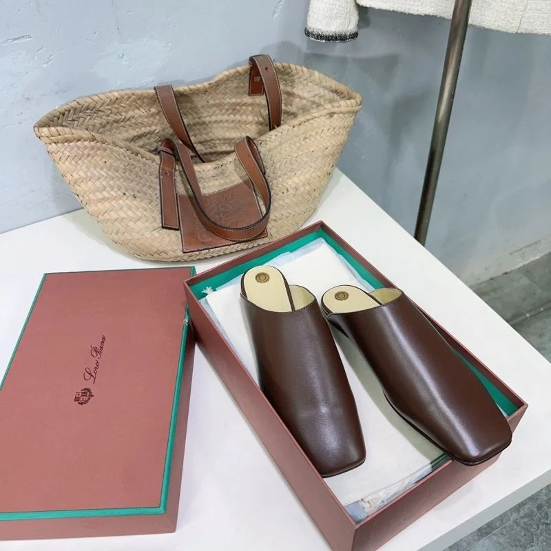 Loro Piana Sandals Modern 9677