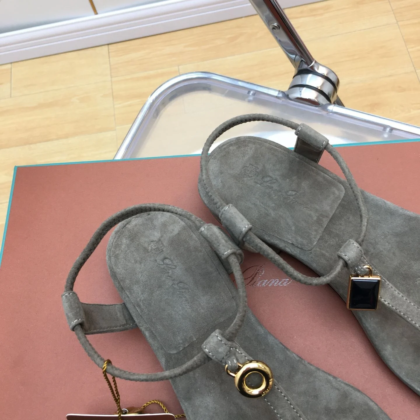 Supportive Loro Piana Sandals 6229