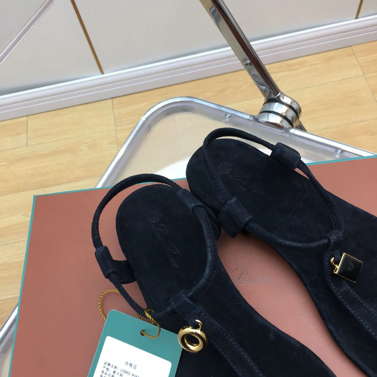 BestValue Loro Piana Sandals 6203