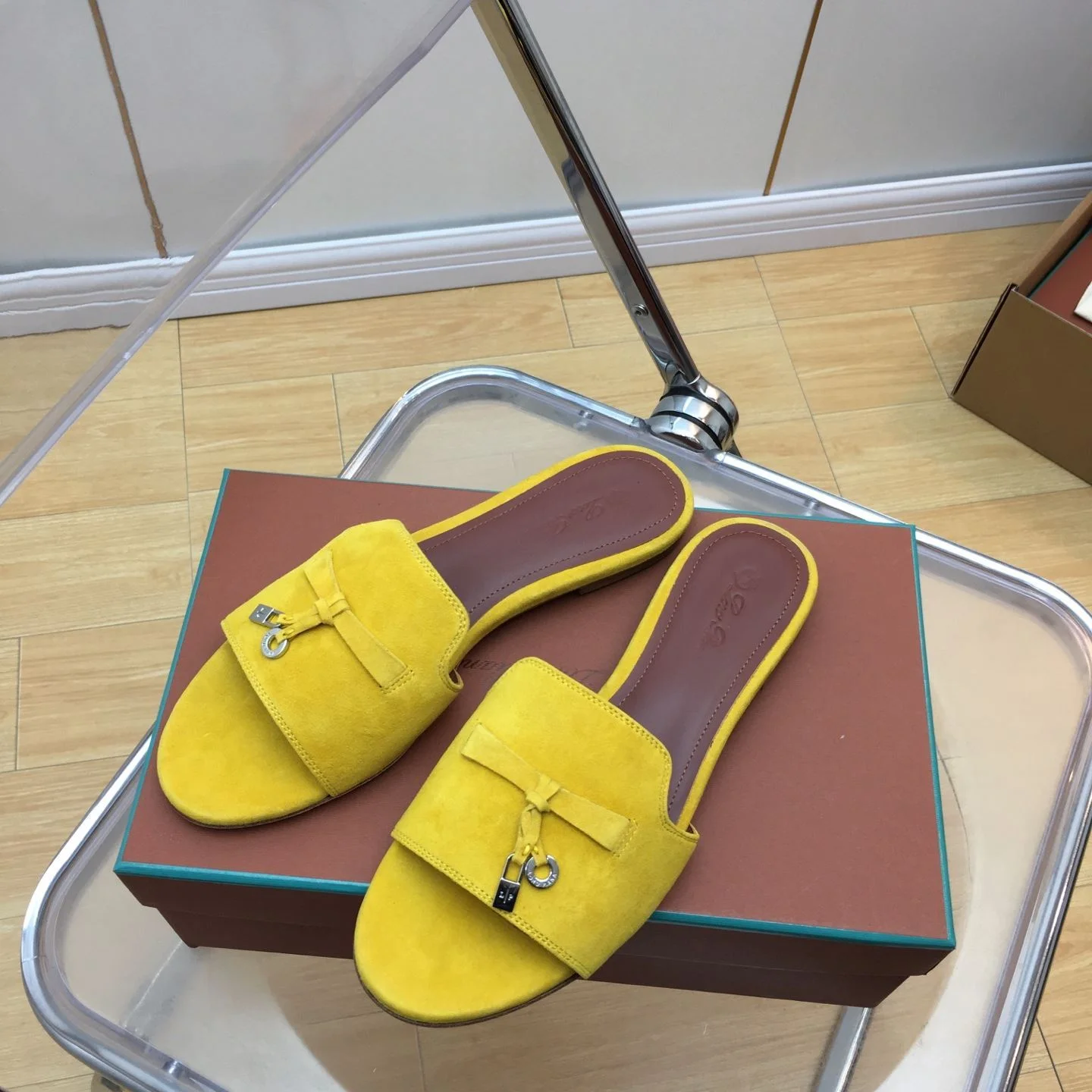Tailored Loro Piana Sandals 6189