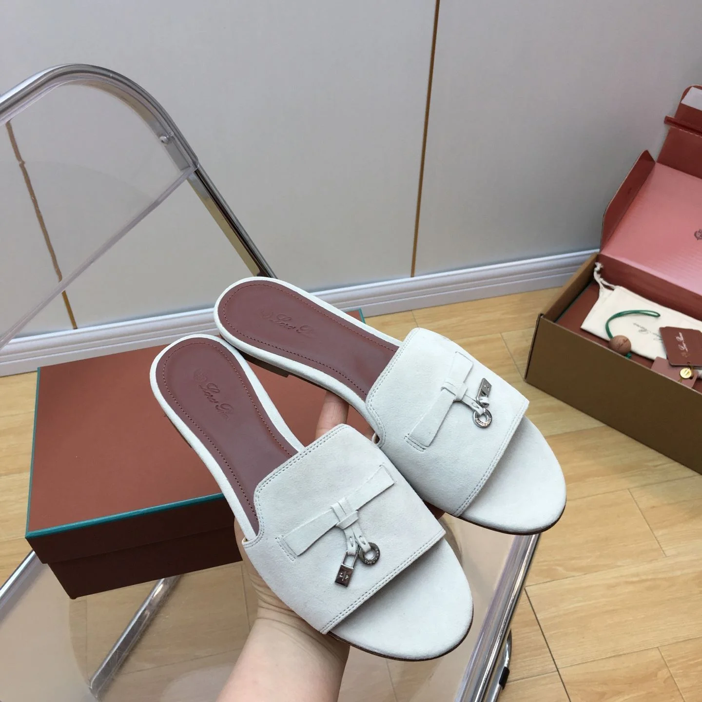 ModernLook Loro Piana Sandals 6204