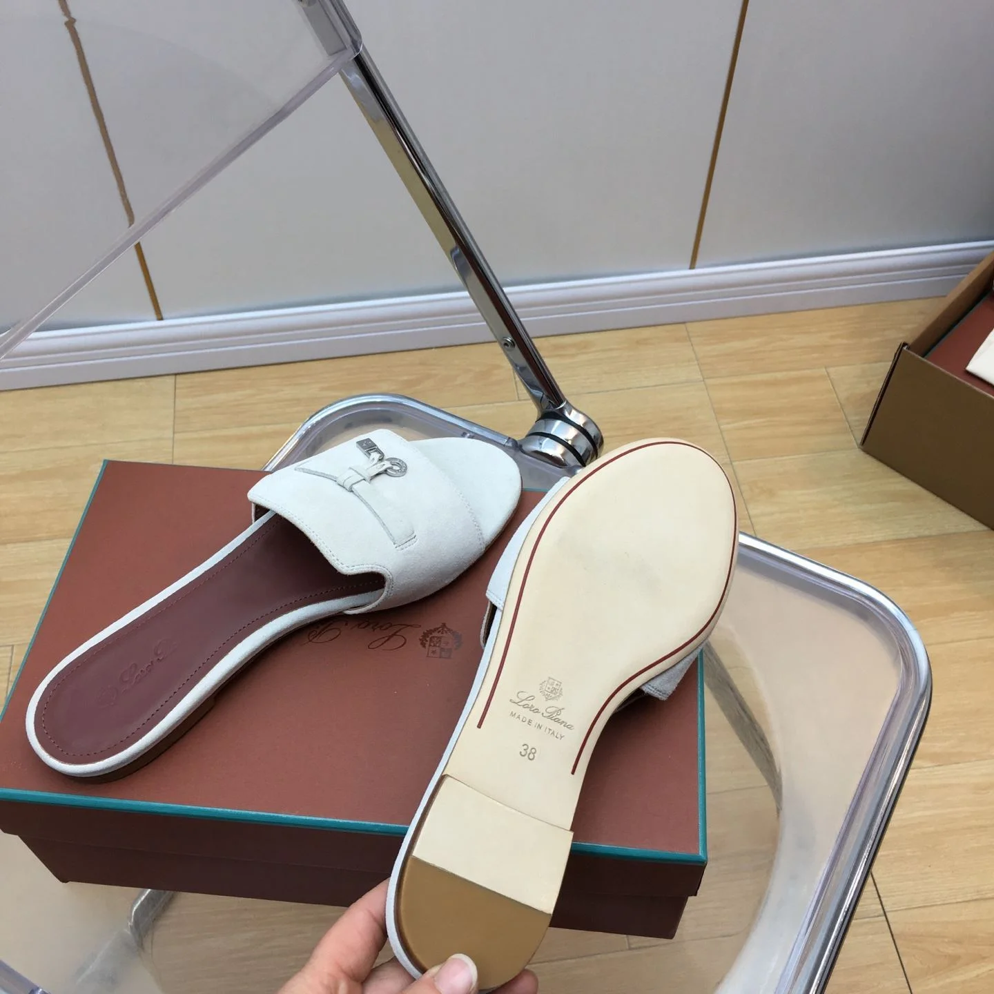 ModernLook Loro Piana Sandals 6204