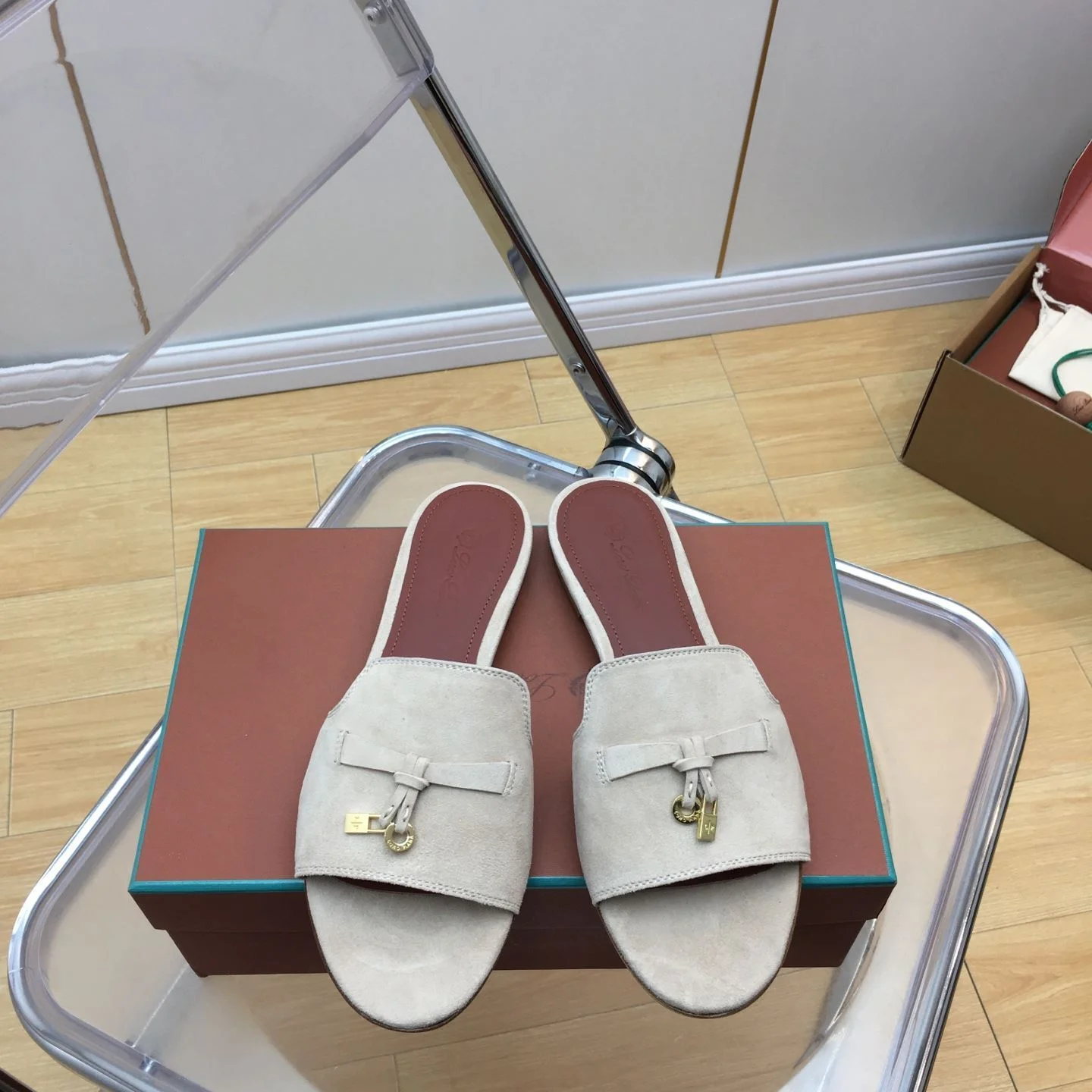 Youthful Loro Piana Sandals 6188