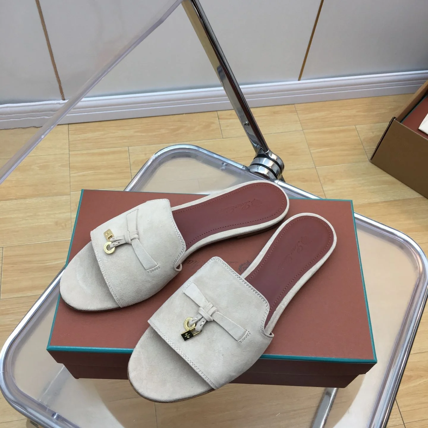 Youthful Loro Piana Sandals 6188