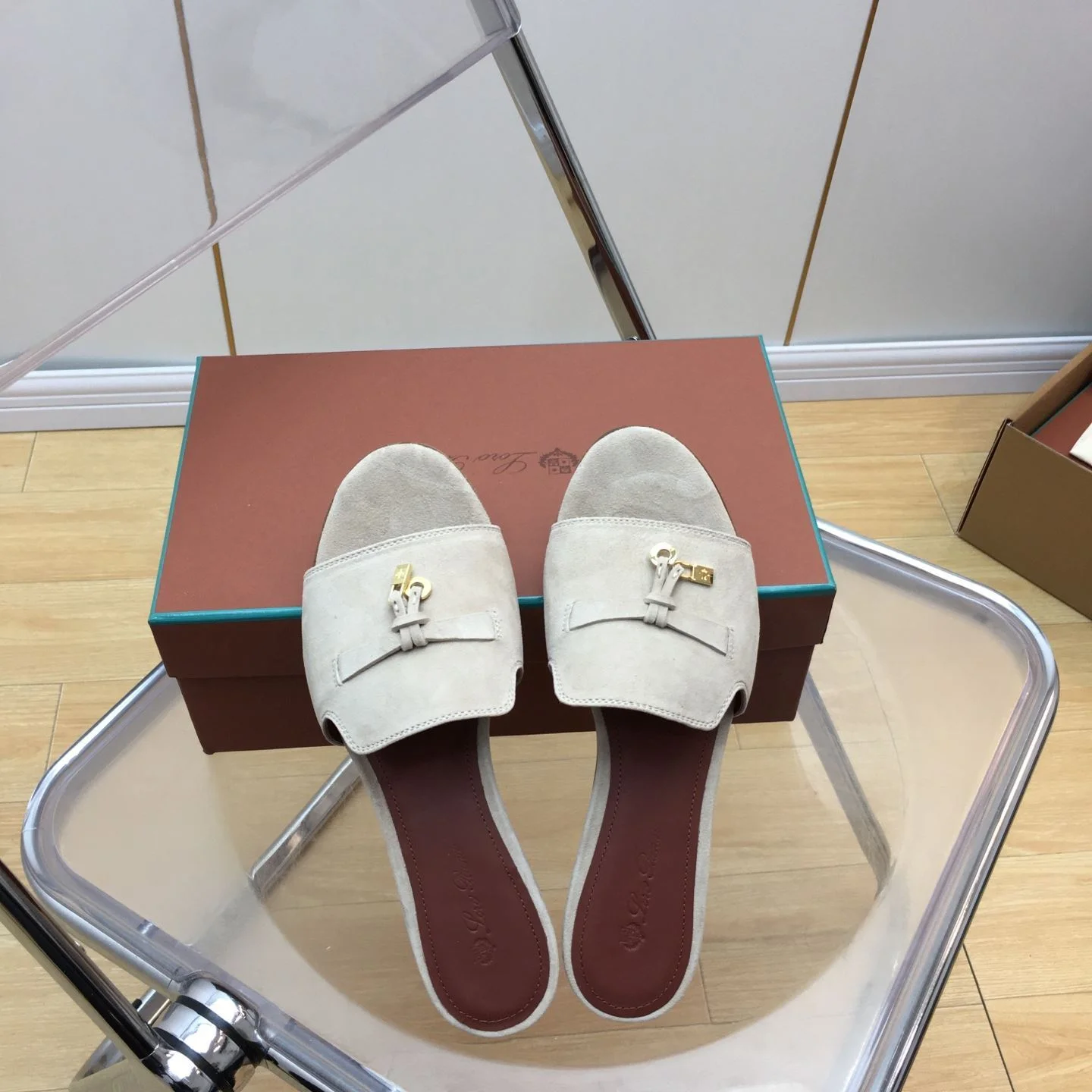 Youthful Loro Piana Sandals 6188