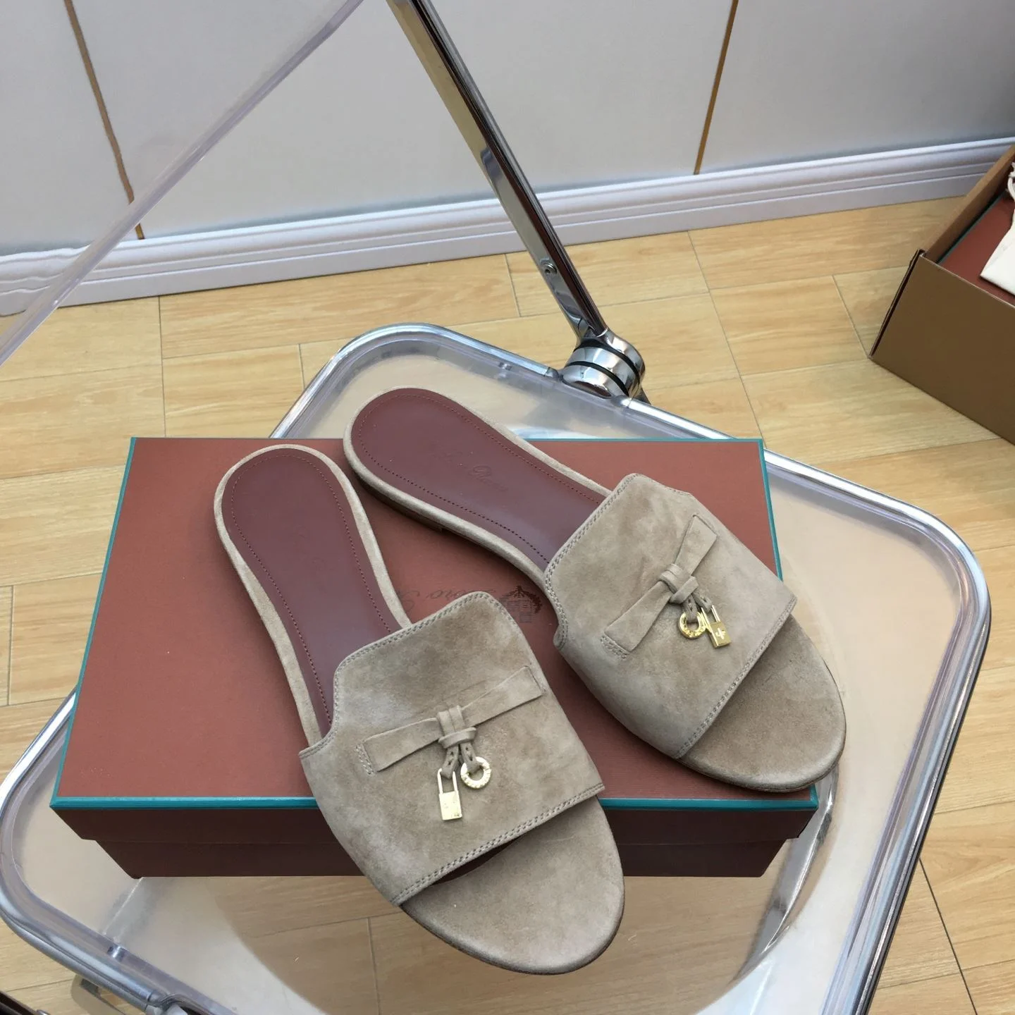 Loro Piana Sandals Modern 6321