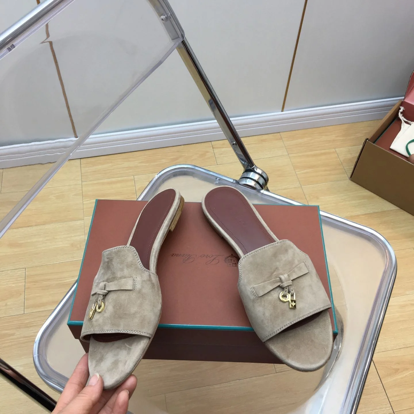 Loro Piana Sandals Modern 6321