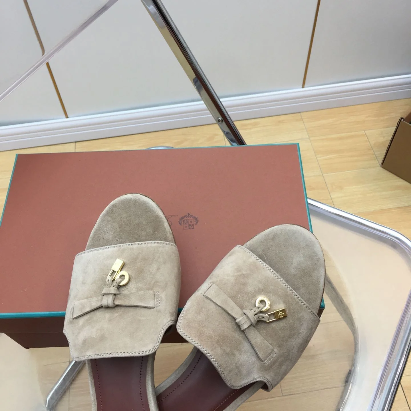 Loro Piana Sandals Modern 6321