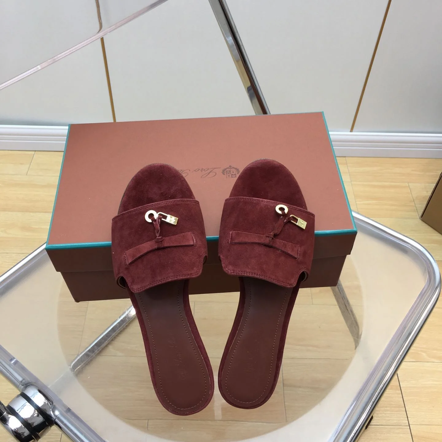 SunProtective Loro Piana Sandals 6187