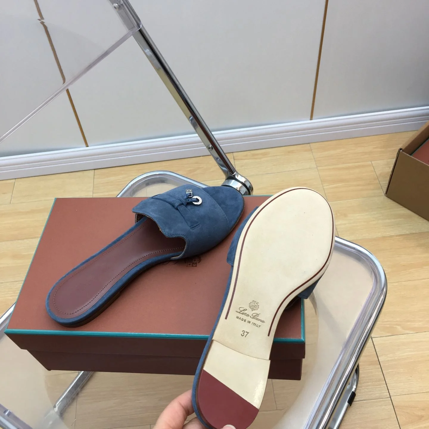 Unisex Loro Piana Sandals 6212