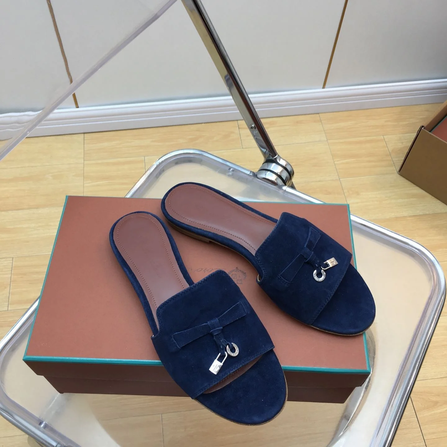 Loro Piana Sandals Youthful 6221