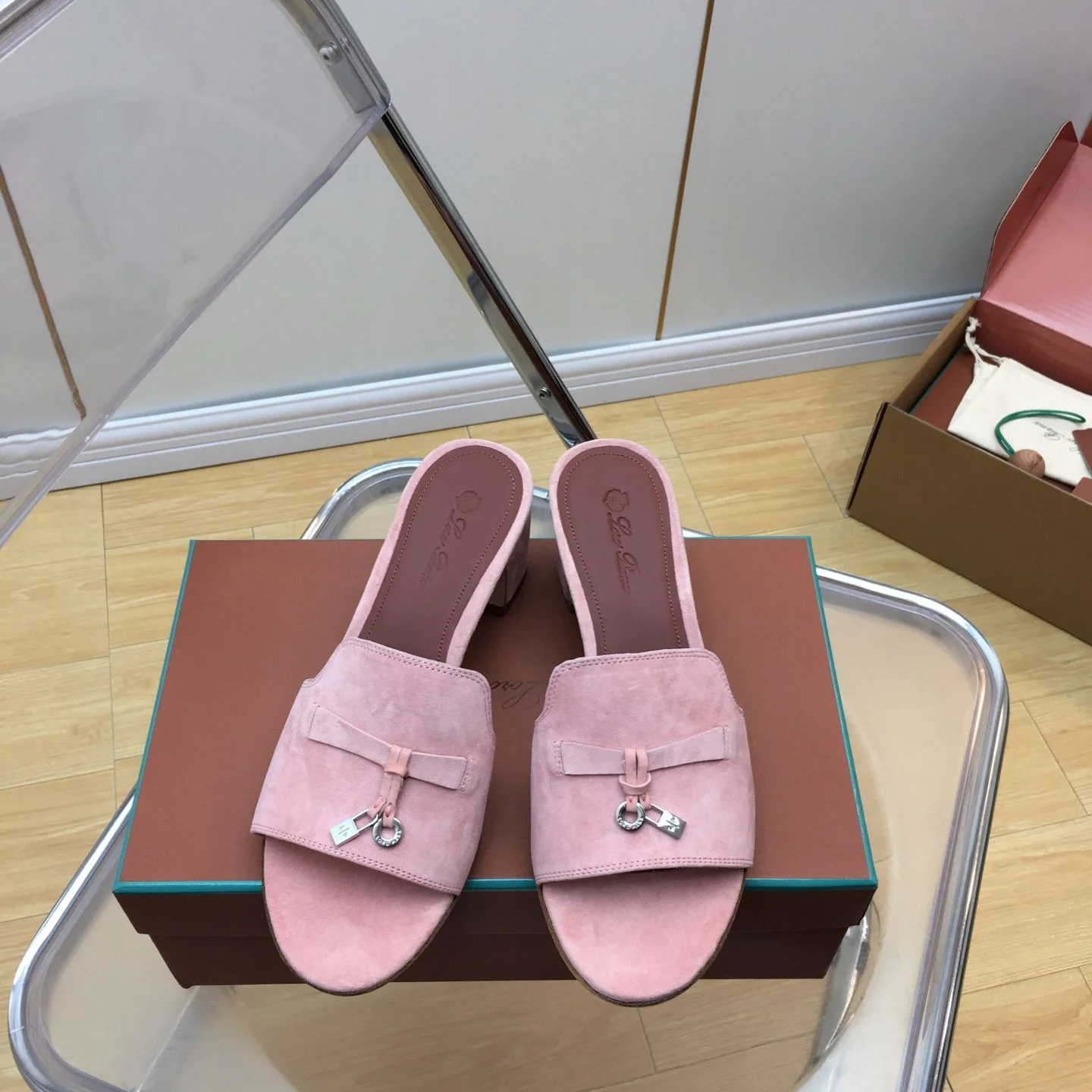 ModernLook Loro Piana Sandals 6222