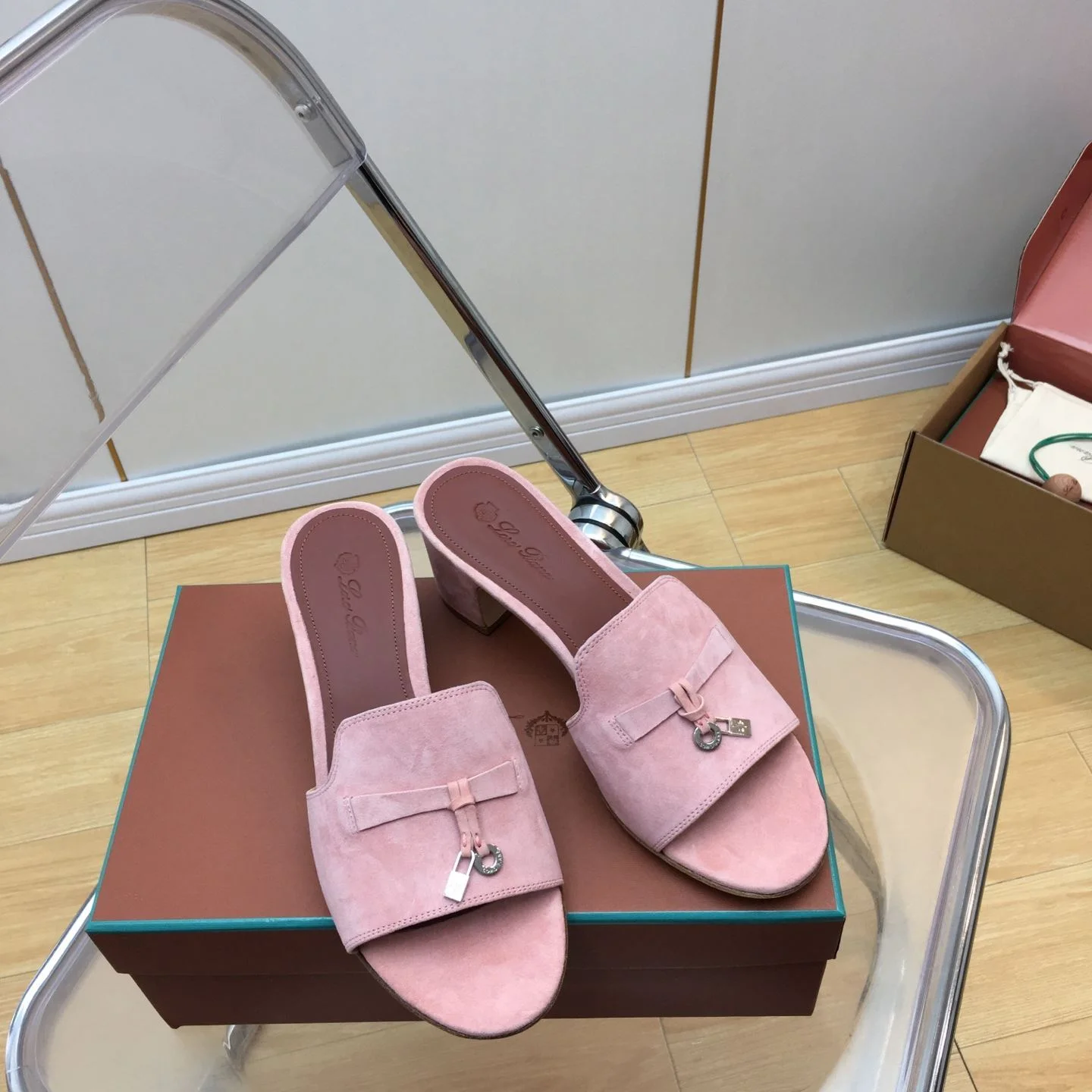 ModernLook Loro Piana Sandals 6222