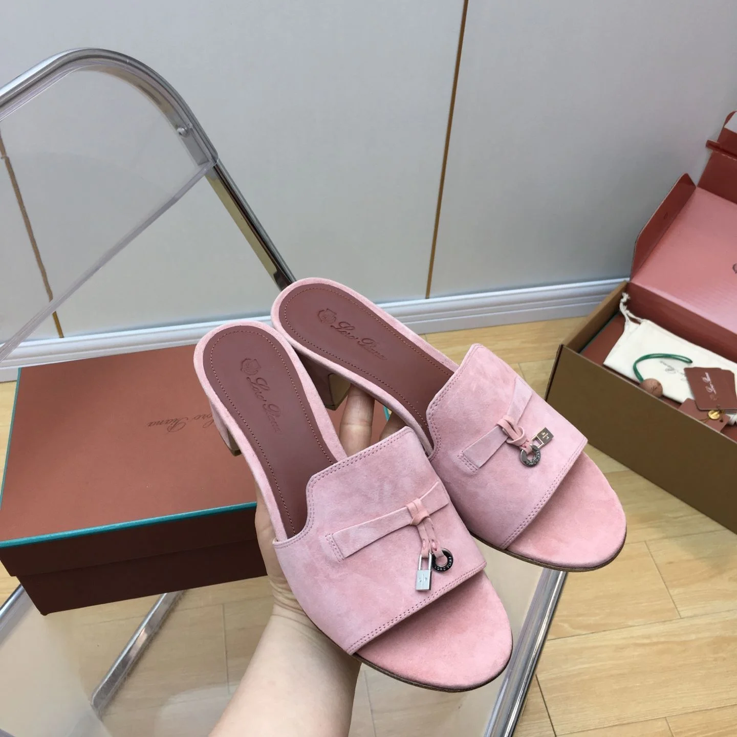 ModernLook Loro Piana Sandals 6222
